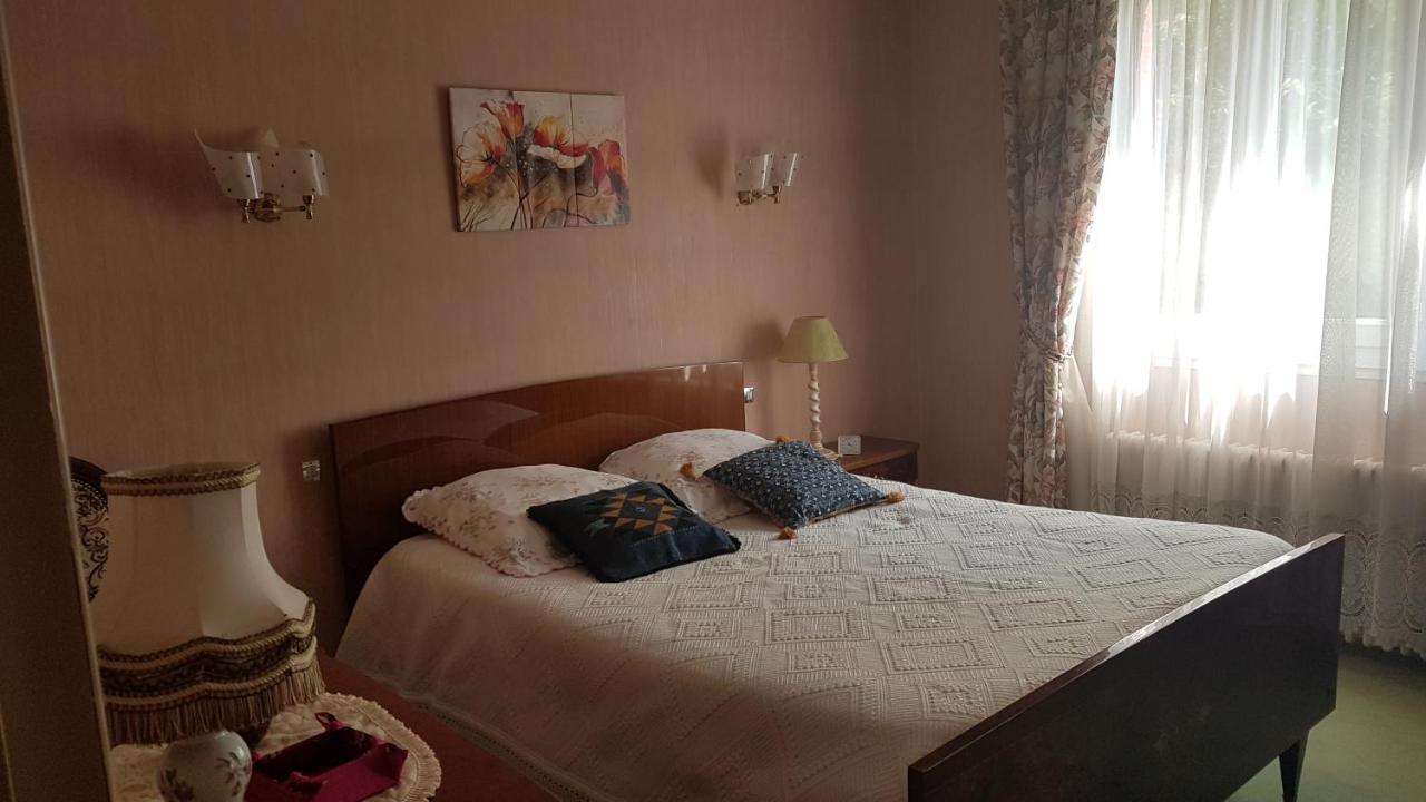 Chez Romy Villa Amilly  Dış mekan fotoğraf